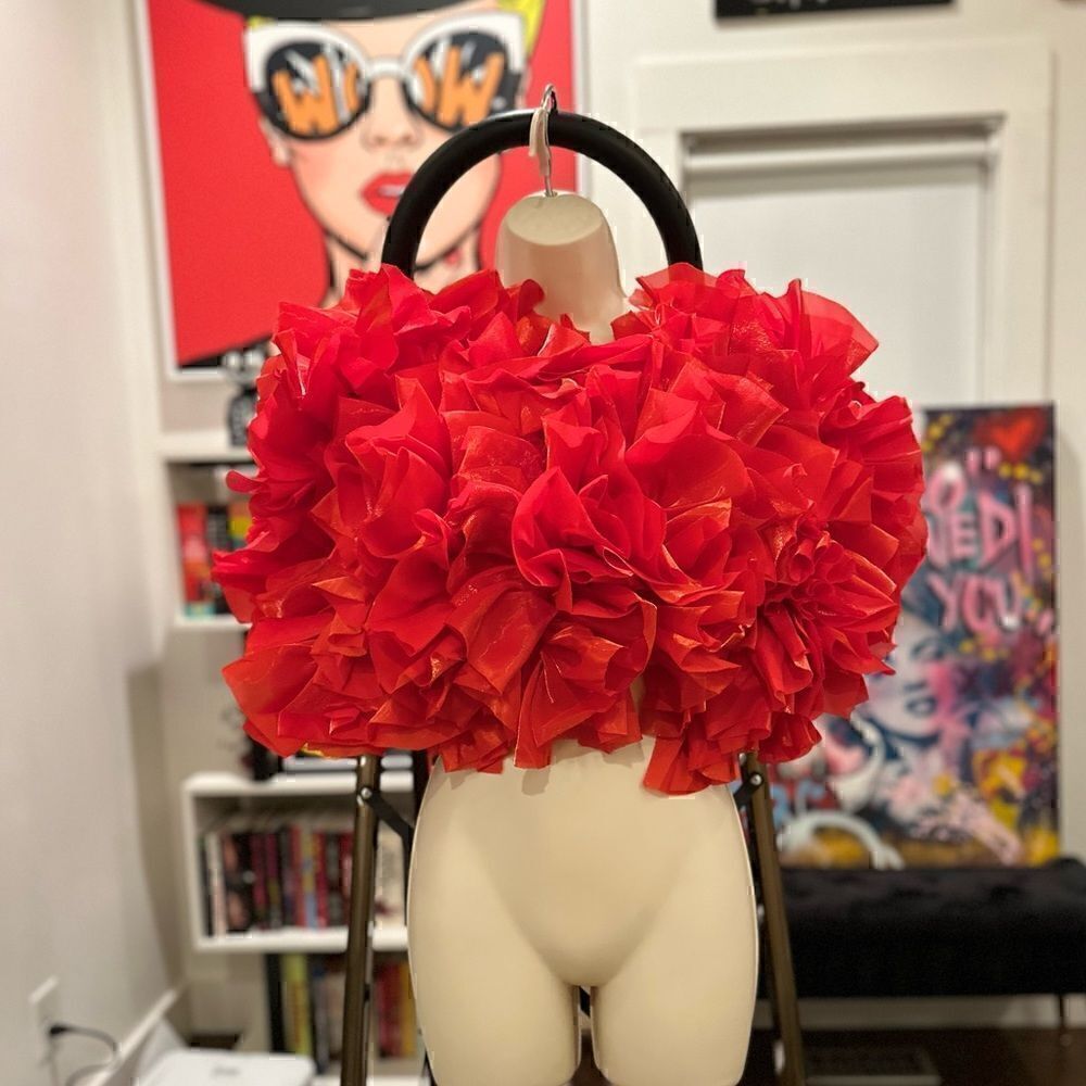 AKIRA MUST BE DREAMING RUFFLE CROP BLOUSE IN RED NWT LG